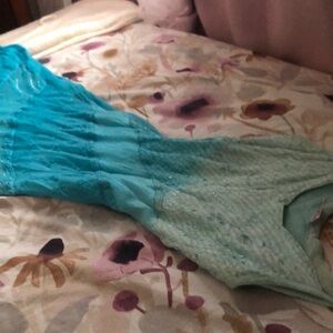 Vintage Ombré 2000s Y2K Dress
Brand new, size 2